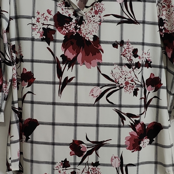 PerSeption Concept Women's Floral Blouse - Size M - Picture 5 of 6